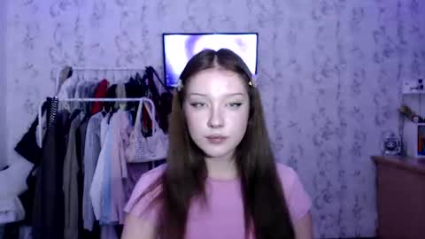 Mary online show from August 15, 9:41 pm
