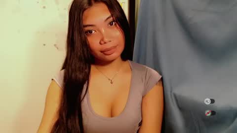 urpinay_sandra69 online show from August 13, 6:11 pm