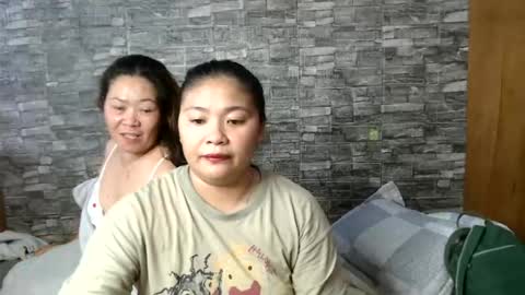 urpinay_singlemother online show from June 21, 11:27 pm