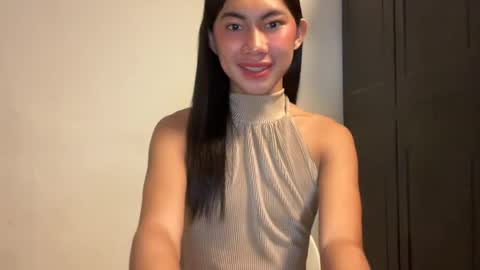 urpretty_mistake online show from July 29, 12:01 pm