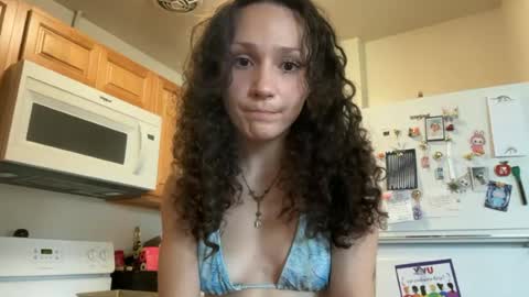 urpupp3txx online show from August 15, 6:01 pm