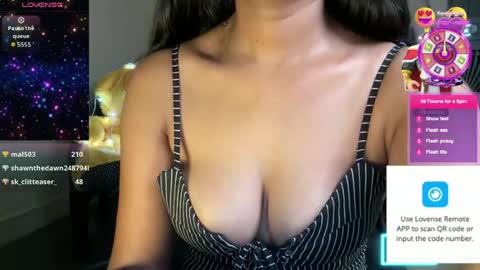 urs_kitten_ online show from August 6, 1:48 am
