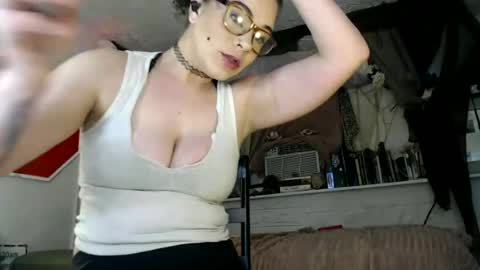 Maxi Mills . My Orgasm is in your hands Private is Open online show from July 7, 2:48 am
