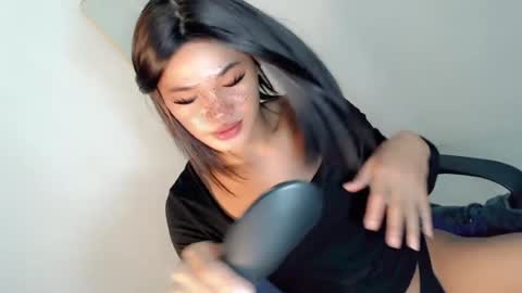 urseductive_mistress online show from July 28, 11:00 pm