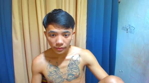 urslutty_mayie online show from August 6, 8:24 am