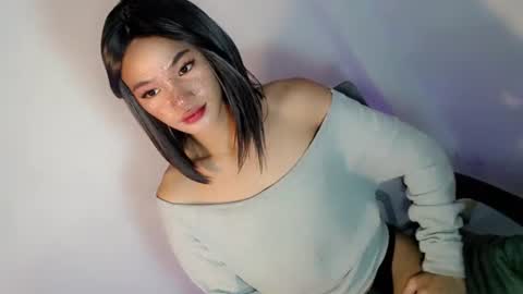 ursweet_girlxx online show from August 10, 11:22 am