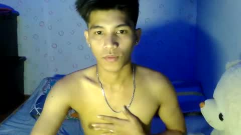 ursweetie_boy online show from July 12, 8:09 am