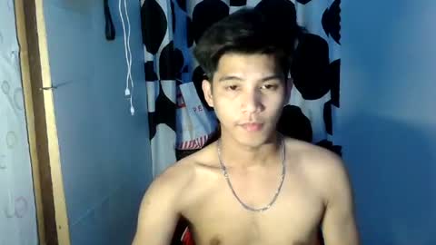 ursweetie_boy online show from July 28, 6:41 am
