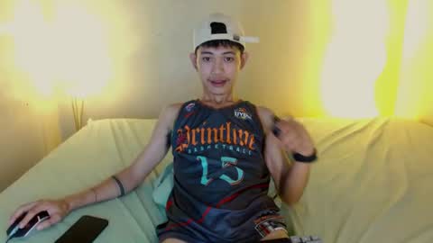 itsmee dave online show from August 11, 8:11 pm