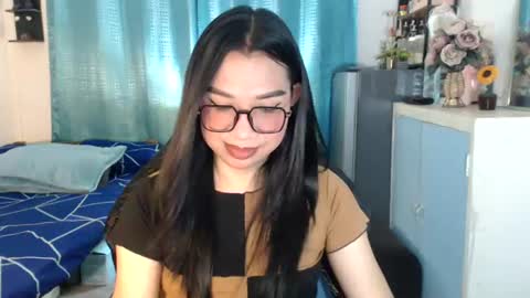 Ashley Kate Mateo Gray online show from July 9, 4:50 am