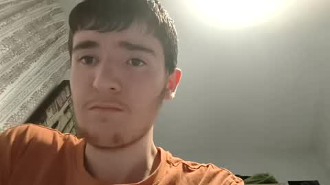 uselessboy666 online show from July 17, 10:32 pm