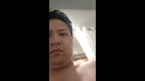 O online show from April 28, 1:33 pm