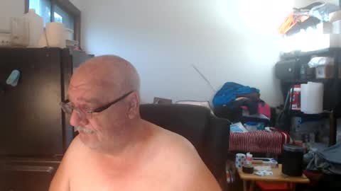 Goober online show from August 15, 12:09 pm