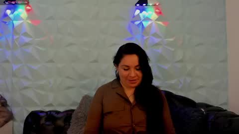 Vahiolet online show from September 9, 10:33 pm