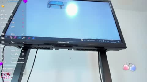 Vahiolet smith online show from August 28, 6:28 pm
