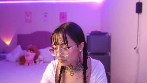 valentina online show from August 6, 5:23 pm