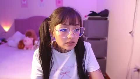 valentina online show from August 10, 7:15 pm