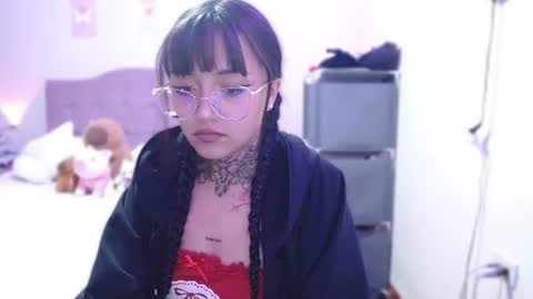 valentina online show from August 11, 5:04 pm