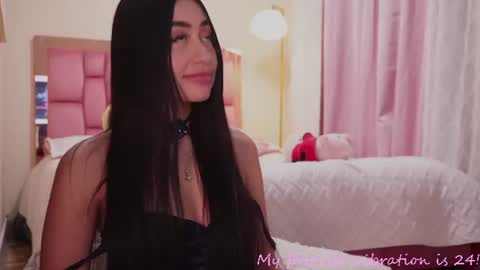 Val  online show from August 5, 10:30 pm
