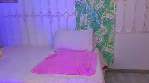 val_dreams7 online show from August 8, 10:43 pm