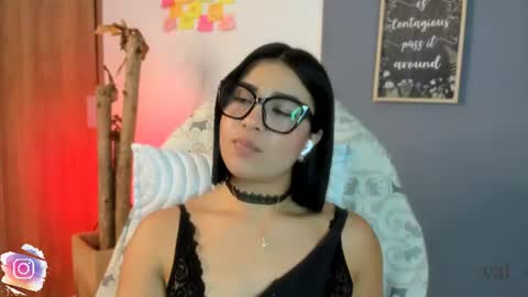 val_varago online show from August 1, 8:42 am