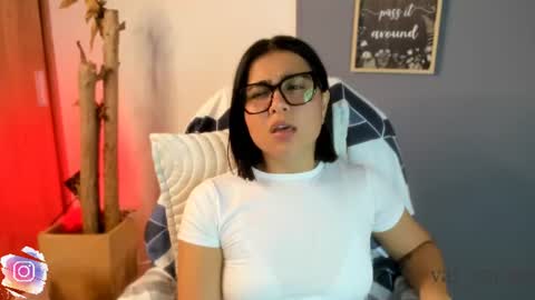val_varago online show from August 10, 4:58 am