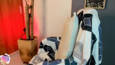 val_varago online show from August 12, 5:21 am