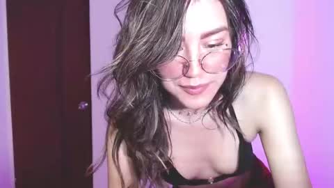 Hi I am Valcooky online show from May 19, 3:40 am