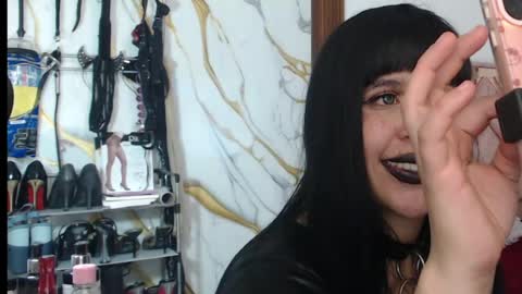 valen_ross7 online show from August 12, 3:09 am