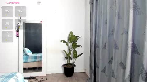 Valentina----instavalen mendoza99  twitter valenthompson99 online show from August 15, 2:26 am