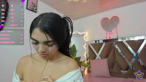 valenbloom_tay online show from August 8, 5:02 pm
