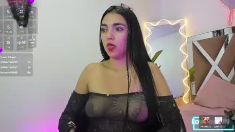valenbloom_tay online show from August 15, 6:01 pm
