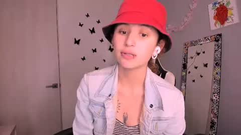 Valen online show from August 5, 3:04 am