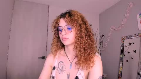 Valen online show from August 12, 4:26 am