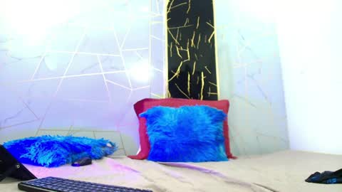 VALENTIN  online show from April 29, 4:37 am