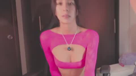 Valentina  Dolls online show from August 8, 1:05 am