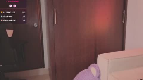 Valentina  Dolls online show from August 15, 1:31 am