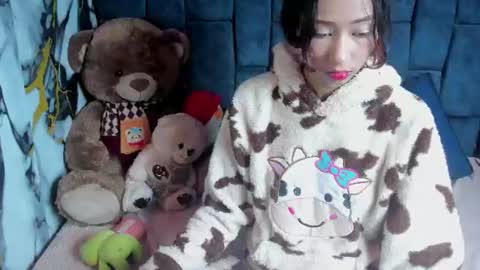 valentina_klean online show from July 30, 4:09 am