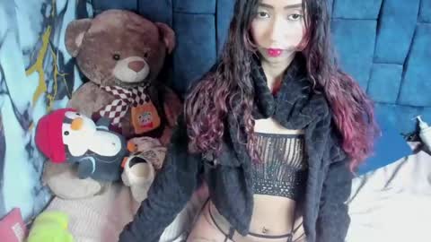 valentinaklean1 online show from August 3, 3:24 am