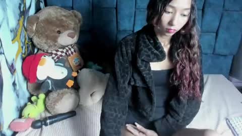 valentinaklean1 online show from August 6, 6:45 am