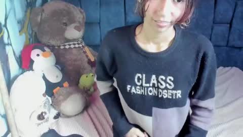 valentinaklean1 online show from August 17, 2:38 am