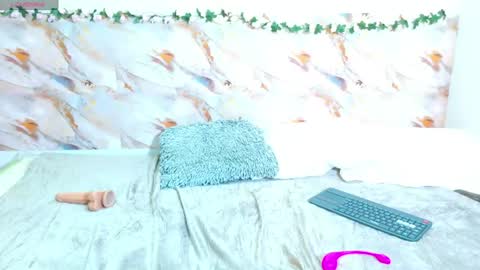 valentinams03 online show from August 10, 3:13 pm