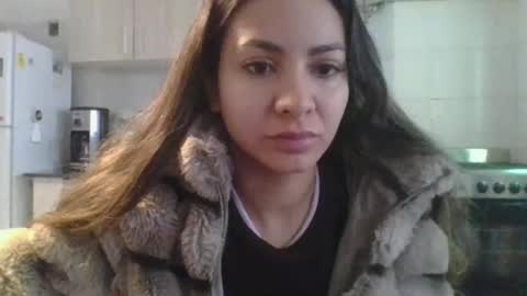 valentinaseleni24 online show from June 15, 2:04 pm