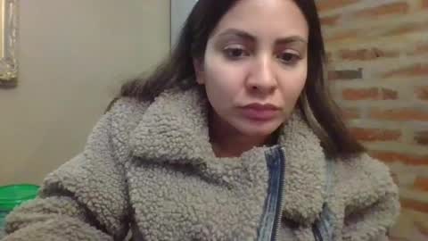 valentinaseleni24 online show from June 17, 12:09 am