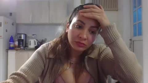 valentinaseleni24 online show from June 30, 3:29 am