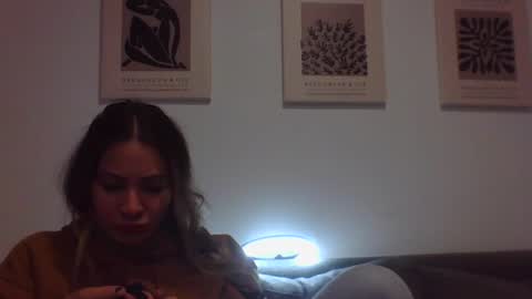 valentinaseleni24 online show from July 5, 11:30 pm