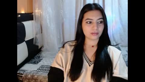 valentinasmith18 online show from July 27, 1:44 am