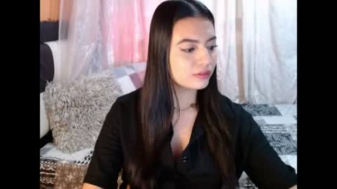 valentinasmith18 online show from July 29, 4:41 am