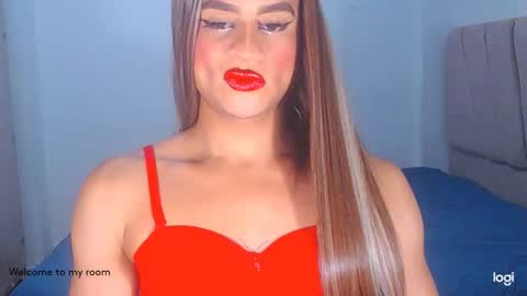 CLOE VALENTINA online show from May 29, 7:27 pm