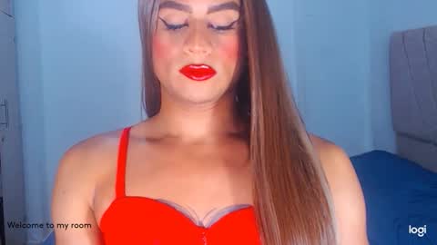 CLOE VALENTINA online show from May 30, 11:17 pm